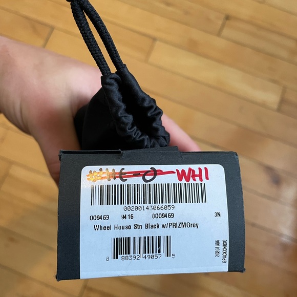 Oakley wheel house - Picture 5 of 5